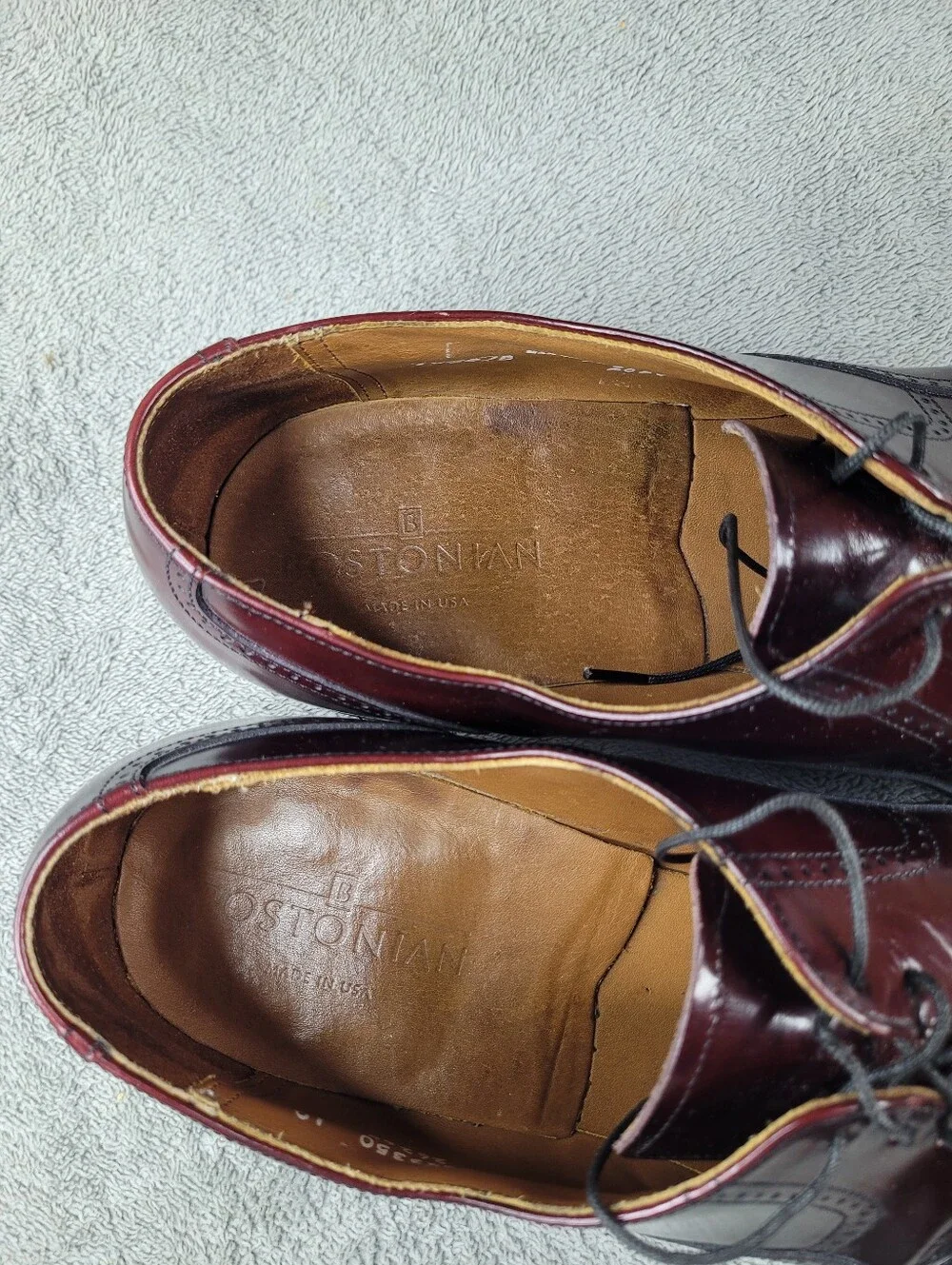 Bostonian 26268 Dress Shoes Mens 10.5 D Burgundy Leather Wingtip Classic Formal